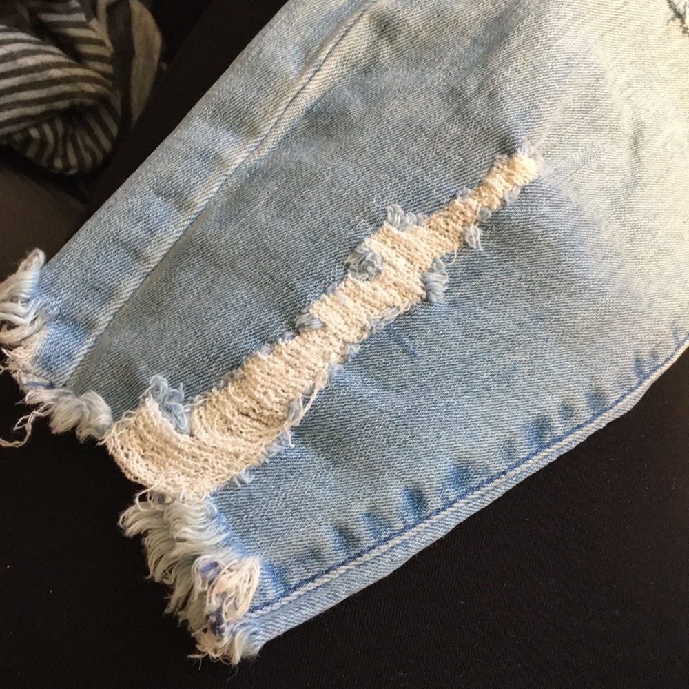 Ripped Jeans - Picture 2 of 2